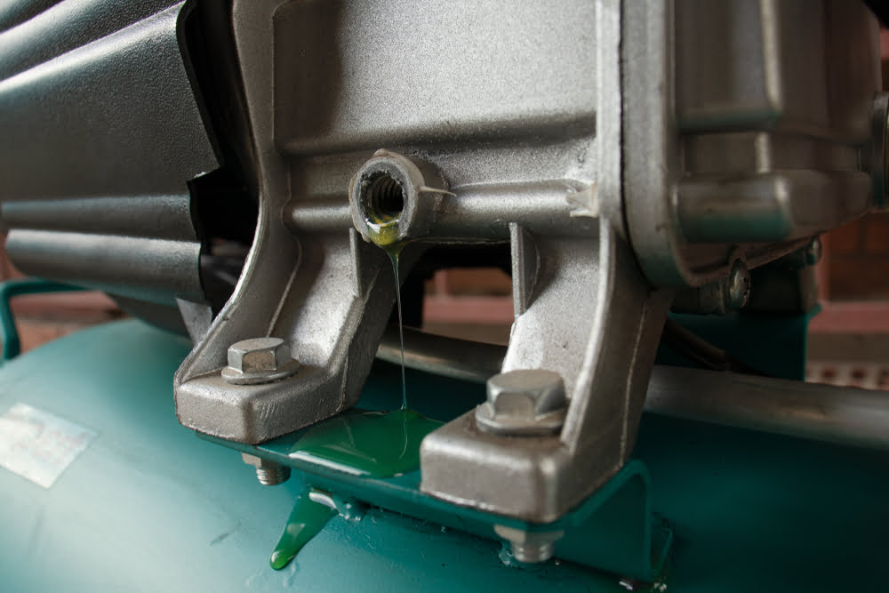 Featured image for “Air Compressor Oil Type: Which Should You Use? ”