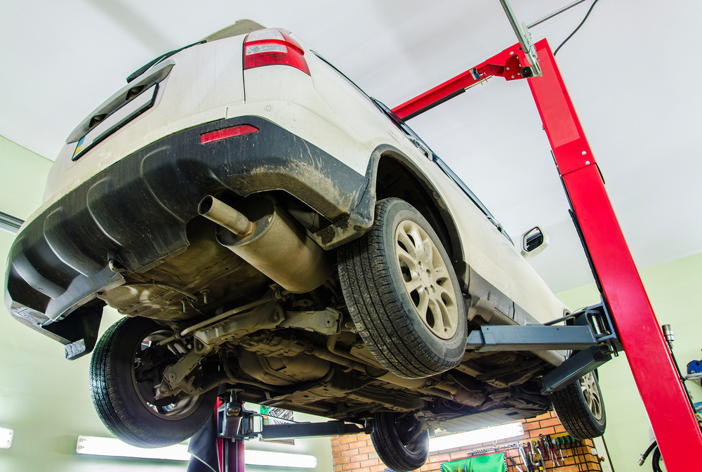 Featured image for “Usual Car Lift Problems: 4 Post & 2 Post Lift Troubleshooting”